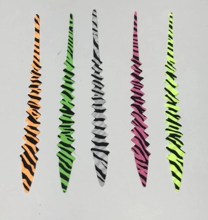 Barred Pacchiarini's Saddle Tails