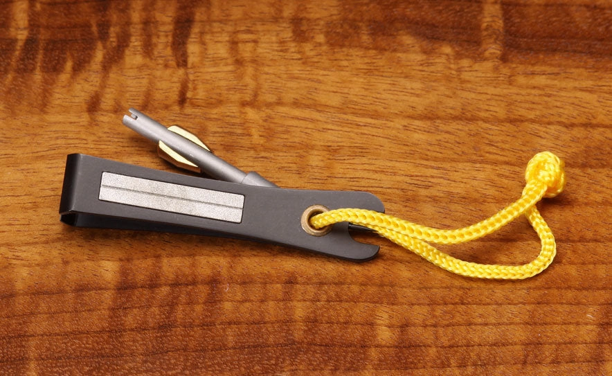 Dr. Slick Black Nipper W/ Nail Knot Tool