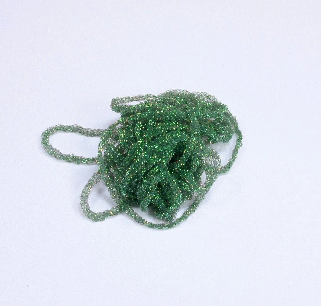 Hareline Dyed Pearl Diamond Braid