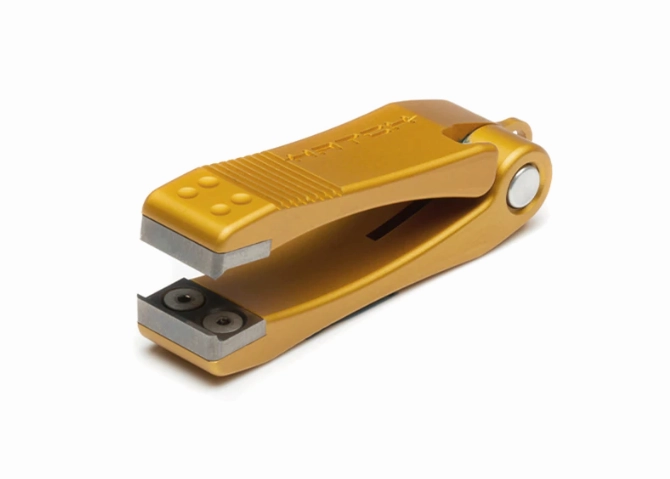 Hatch Nipper 3