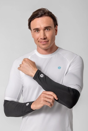 Men MaxShield Performance Arm Sleeves | Black