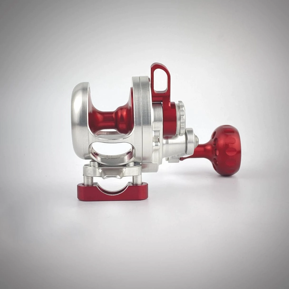 Seigler SGN (Small Game Narrow) Conventional Lever Drag Reels