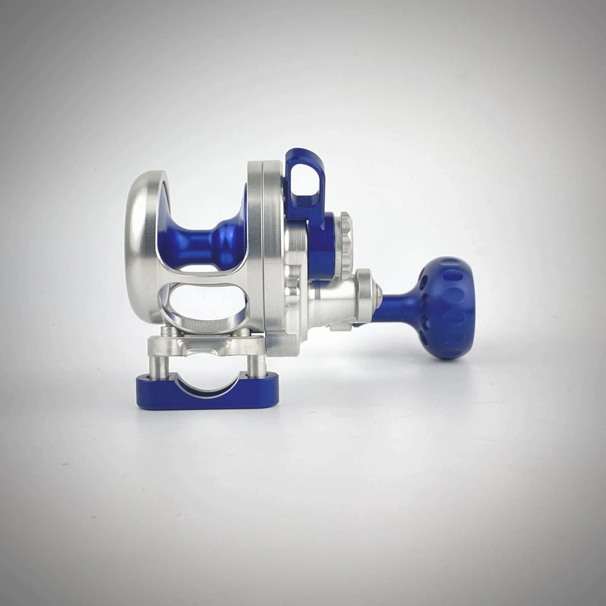 Seigler SGN (Small Game Narrow) Conventional Lever Drag Reels