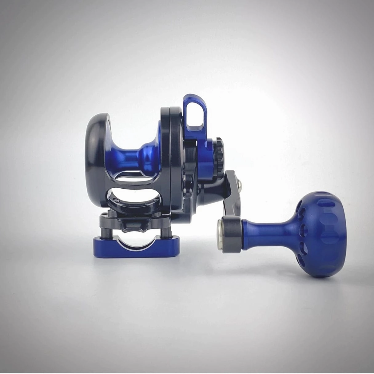 Seigler SGN (Small Game Narrow) Conventional Lever Drag Reels