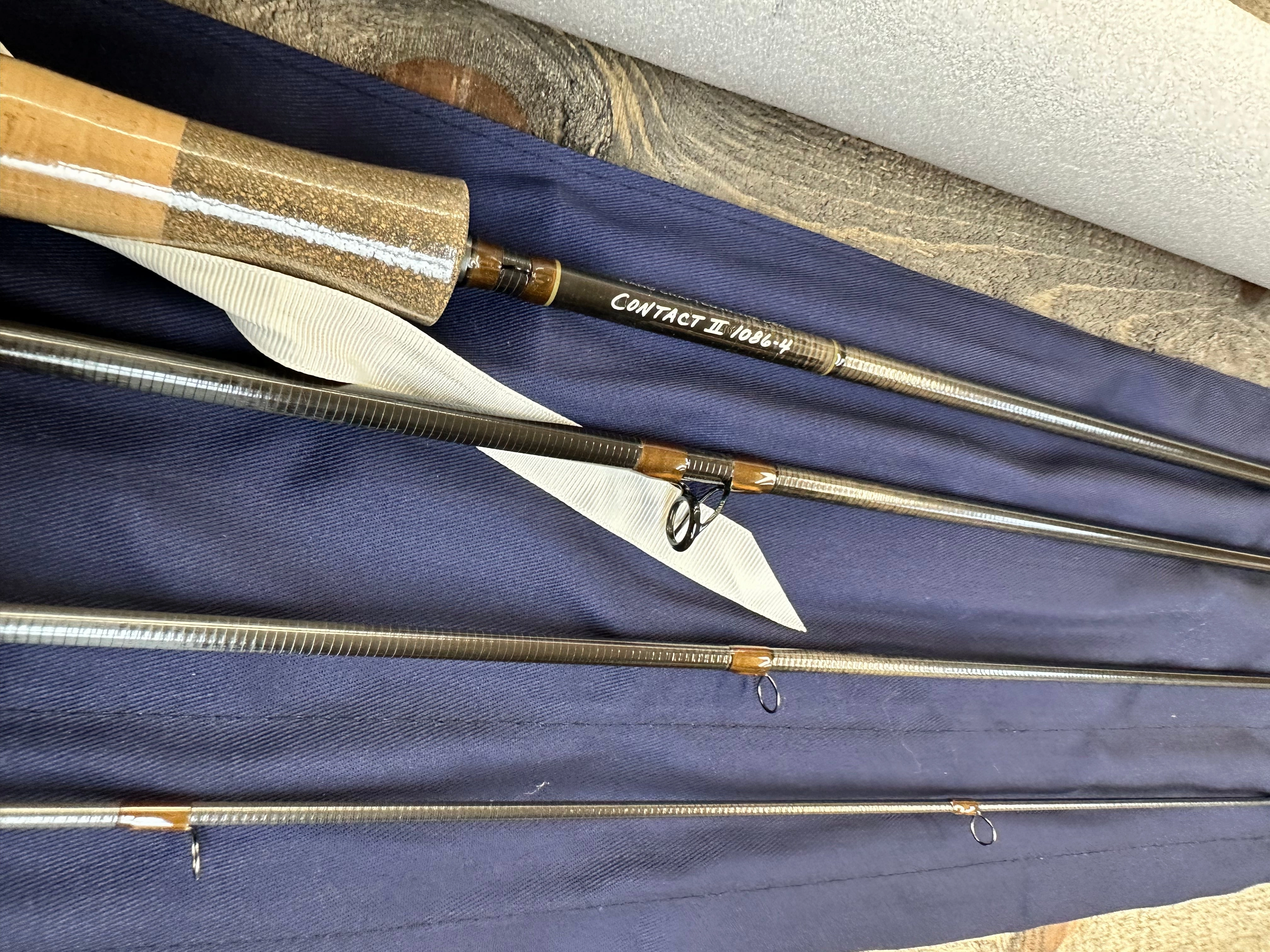 Thomas & Thomas Contact II 10' 8" 6wt Downlocking- Used