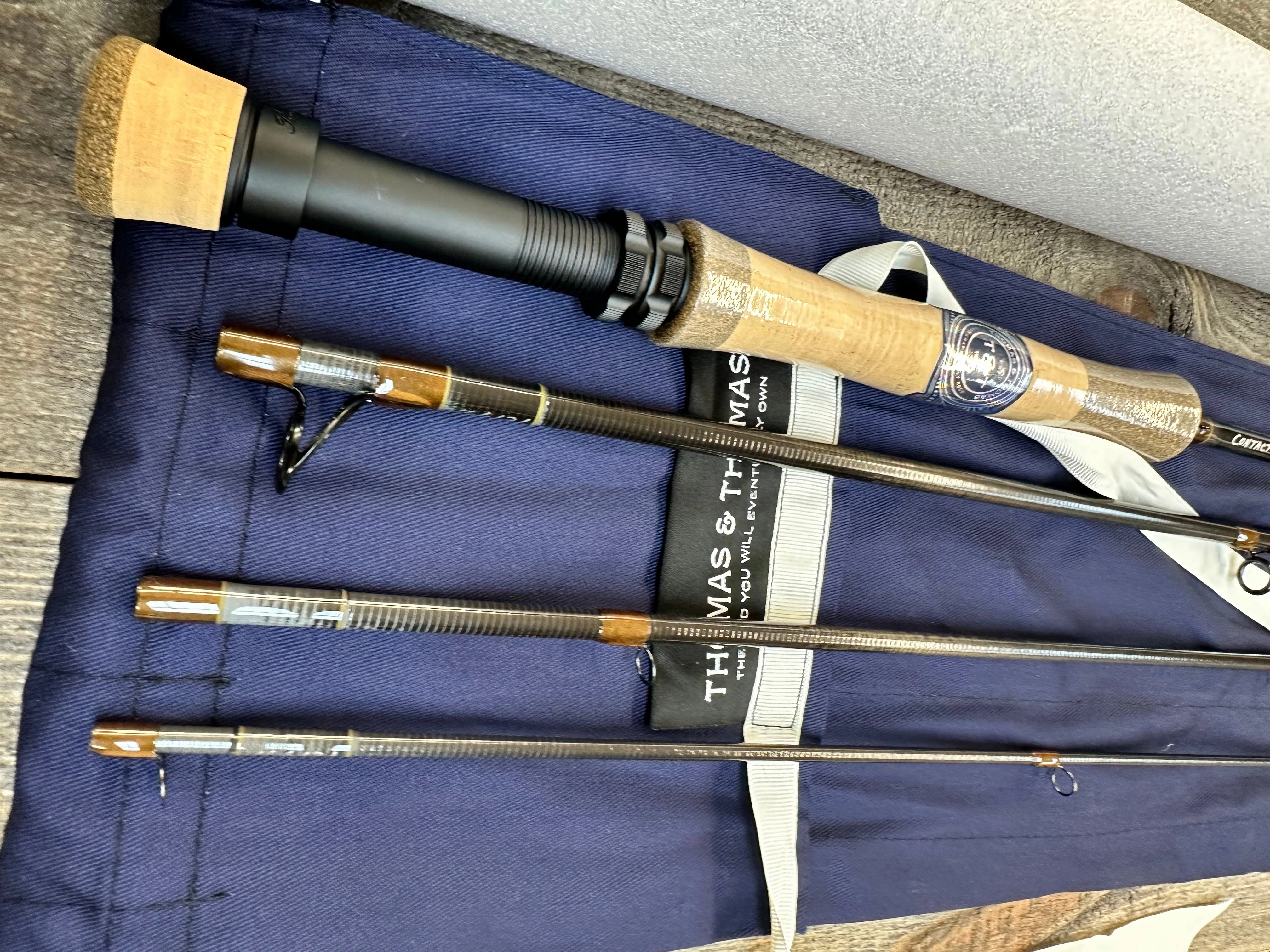 Thomas & Thomas Contact II 10' 8" 6wt Downlocking- Used