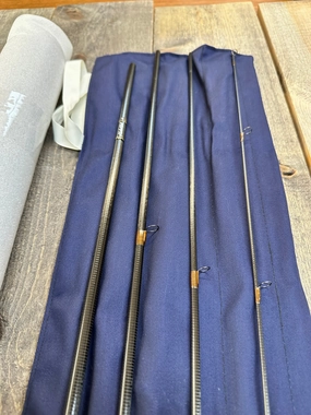 Thomas & Thomas Contact II 10' 8" 6wt Downlocking- Used